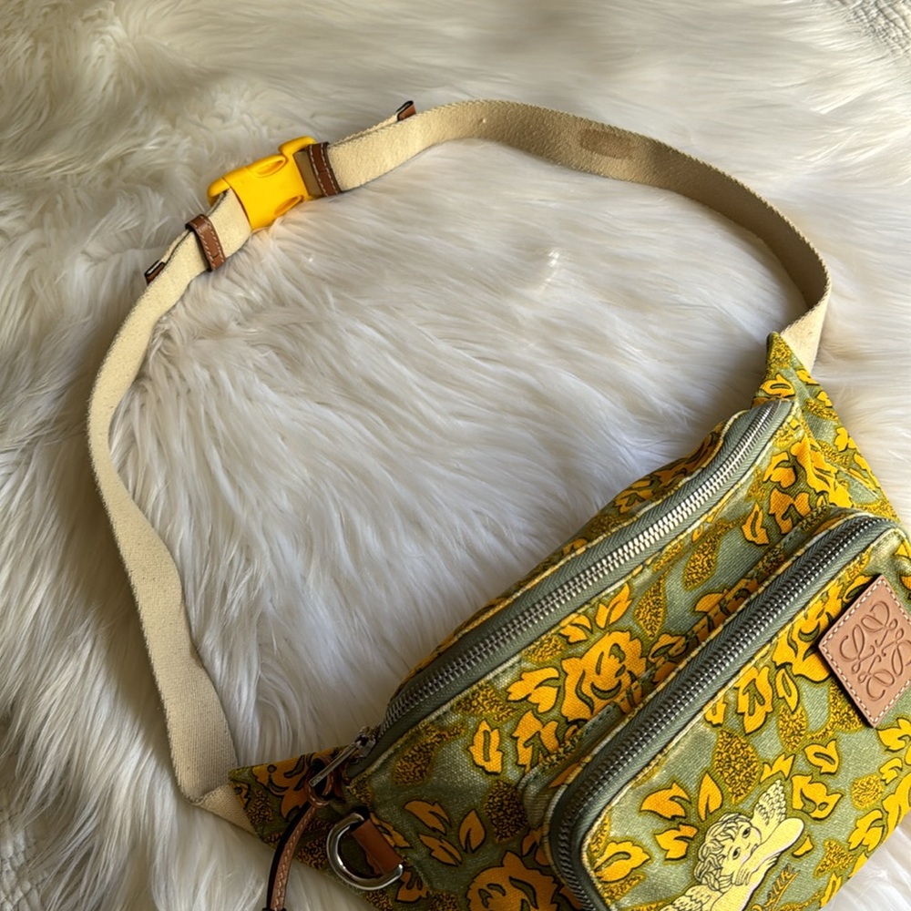 Loewe Paula’s Ibiza Canvas Waist Bag - Picture 5 of 17
